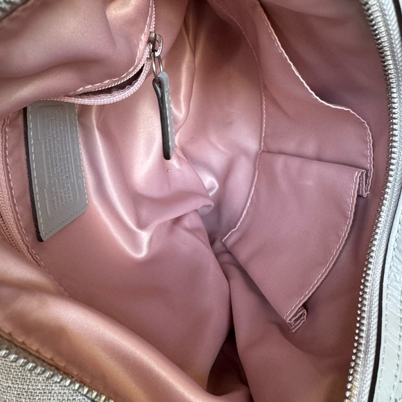 Coach Kristen Hobo shoulder bag woven leather like new - Picture 10 of 17